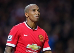 CHÍNH THỨC: Ashley Young tuyên bố giải nghệ