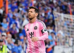 Ghi 3 bàn, Lionel Messi bất ngờ bị tước bỏ hat-trick