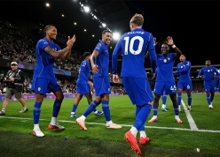 Chelsea thắng nghẹt thở trong ngày Xabi Alonso ra mắt Ngoại hạng Anh