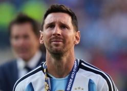 Truyền thông thế giới bùng nổ phản ứng khi Messi chia tay ĐT Argentina