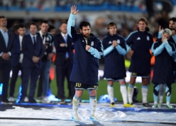 Vừa chia tay Messi, Argentina lập tức đối mặt án phạt từ FIFA