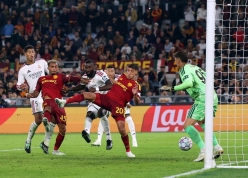 Real Madrid ngược dòng không tưởng trước AS Roma tại Champions League