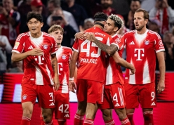 Kết quả Bayern Munich vs RB Leipzig: Hùm xám nâng cúp trong ngày trả giá bằng 3 trụ cột