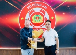 HLV Arthur Diles hé lộ 3 lý do chọn CLB Công an TP.HCM