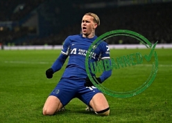 Sao trăm triệu của Chelsea thoát án cấm thi đấu cực nặng