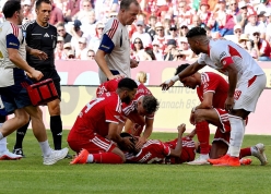 Musiala hai lần ngất trên sân trong 3 ngày, sự thật khiến CĐV Bayern lo lắng