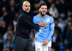 Hồ sơ nội bộ hé lộ cách Man City lựa chọn chiêu mộ 'ảo thuật gia' Cherki