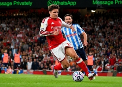 Tân binh Arsenal khiến Emirates phát cuồng ngày ra mắt Ngoại hạng Anh
