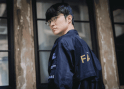 Trực tiếp LCK hôm nay 16/1: HLE đại chiến T1