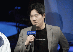 HLV DRX: 'Trận đấu với DNS sẽ rất khó khăn'