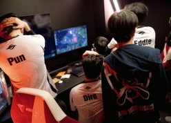 ĐT Việt Nam nhận thất bại cay đắng ngày ra quân FST 2026