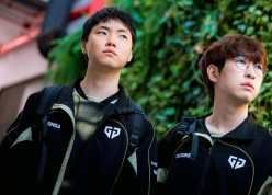 GEN vào Playoffs với kết quả toàn thắng