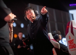 HLV Tabe: 'JDG cần chủ động hơn trong khâu cấm chọn'