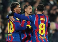 Iniesta hết lời ca ngợi 'truyền nhân' xuất chúng ở Barca