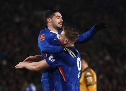 Chelsea khiến Hull City chìm trong đêm ác mộng
