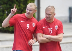 Haaland chi 3,5 tỷ khơi lại 'thần thoại' Viking, Na Uy dậy sóng