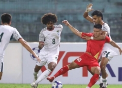 Báo Bangladesh sững sờ vì ĐT Việt Nam làm 'tắt điện' cựu sao Ngoại hạng Anh