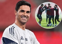 Arsenal lao đao, Arteta làm điều khó tin với những chiếc bút bi