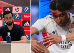 HLV Arbeloa nổi điên: 'Pha Mbappe, lên mặt trăng cũng phải thổi penalty'