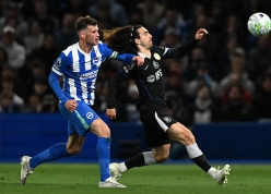 Chelsea sụp đổ, Brighton vùi dập giấc mơ Champions League