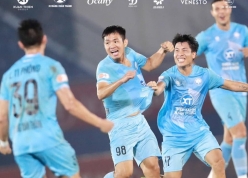 Xuân Son kém duyên, siêu phẩm 30m cứu nguy Nam Định