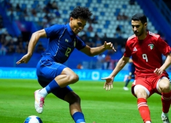 Thái Lan ném bay chiến thắng sau hiệp 2 ác mộng trước Kuwait
