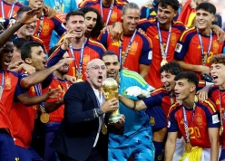 Vô địch World Cup, sao Tây Ban Nha chơi lớn khiến cả nước choáng váng