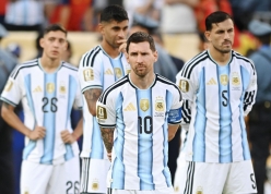 FIFA chưa kịp xử, ngôi sao Argentina lại châm ngòi bê bối mới