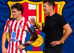 Simeone nói thẳng về tương lai Alvarez, Barca không thể ngồi yên