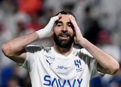 Benzema tưởng rất gần Lyon, hợp đồng lạ khiến tất cả đổ bể
