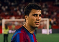 Rodri dùng 'lời Pep dạy' cảnh báo cực gắt Barca
