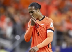 Bị nói 'hủy hoại Hà Lan', Van Dijk đáp trả cực gắt