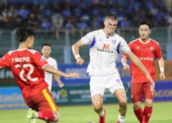 Tiền đạo cực lạ cao 1m92 sẽ trở thành Xuân Son mới của ĐT Việt Nam?