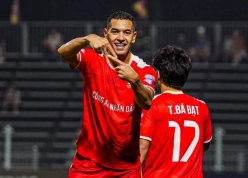 Báo Indonesia: 'Việt Nam ngó lơ cả trung vệ Brazil 1m95'