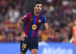 Barcelona tính gây sốc trước PSG bằng quyết định khó tin với Rodri