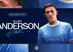 Vừa ra mắt, tân binh bom tấn của Man City đã khiến MU nóng mặt