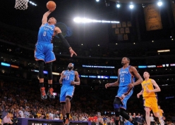 CHÍNH THỨC: ‘Cỗ máy Triple Double’ vĩ đại nhất lịch sử NBA giải nghệ