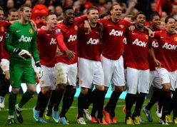 'Tôi sẵn sàng đỡ đạn cho Man United', người hùng Old Trafford bất ngờ nói về ngày ra đi