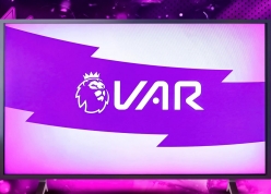 NÓNG: HLV Ngoại hạng Anh cáo buộc VAR “đoán mò' cứu Tottenham