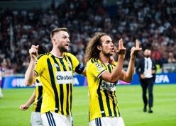 Cựu sao Arsenal châm ngòi màn náo loạn Champions League