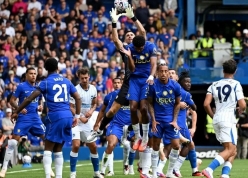 Dibu Martinez tiết lộ cuộc nói chuyện với 2 huyền thoại Chelsea trước khi cập bến Stamford Bridge