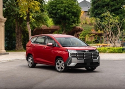 Thị trường ô tô Việt bùng nổ với loạt SUV, MPV, bán tải và hybrid mới