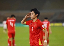 HLV Kim Sang Sik ra phán quyết với Đình Bắc tại ASIAD 2026