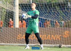 Lần đầu được lên ĐT Việt Nam, sao Việt kiều châu Âu phản ứng cực mạnh