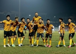 Đội bóng 'khổ nhất Việt Nam' nín thở chờ phán quyết từ FIFA