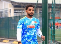 Xuân Son gặp chấn thương, chưa thể tập cùng ĐT Việt Nam