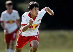 Thần đồng Việt kiều 2k9 được gọi lên đội tuyển châu Âu