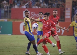 Vì sao cầu thủ Việt kiều đồng loạt 'biến mất' ở V.League?