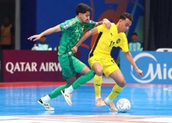 Malaysia thua ngược đau đớn, nguy cơ bị loại sớm ở giải Đông Nam Á