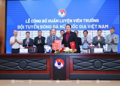 VFF nói thẳng lý do không dùng HLV ngoại cho ĐT Việt Nam